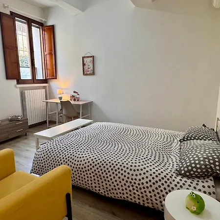 Principe Ranocchio - Casa Nel Centro Storico Apartamento *